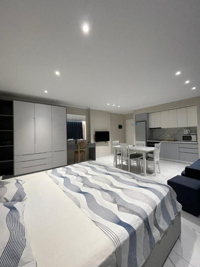Modern Beachfront Apartments Saranda Zewnętrze zdjęcie