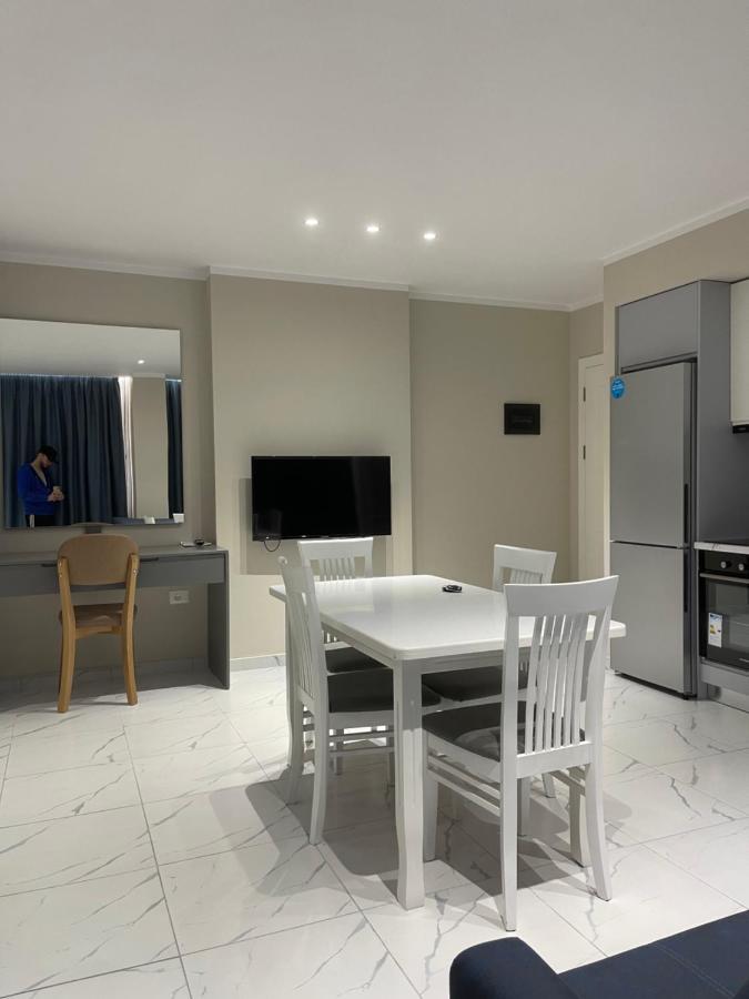 Modern Beachfront Apartments Saranda Zewnętrze zdjęcie